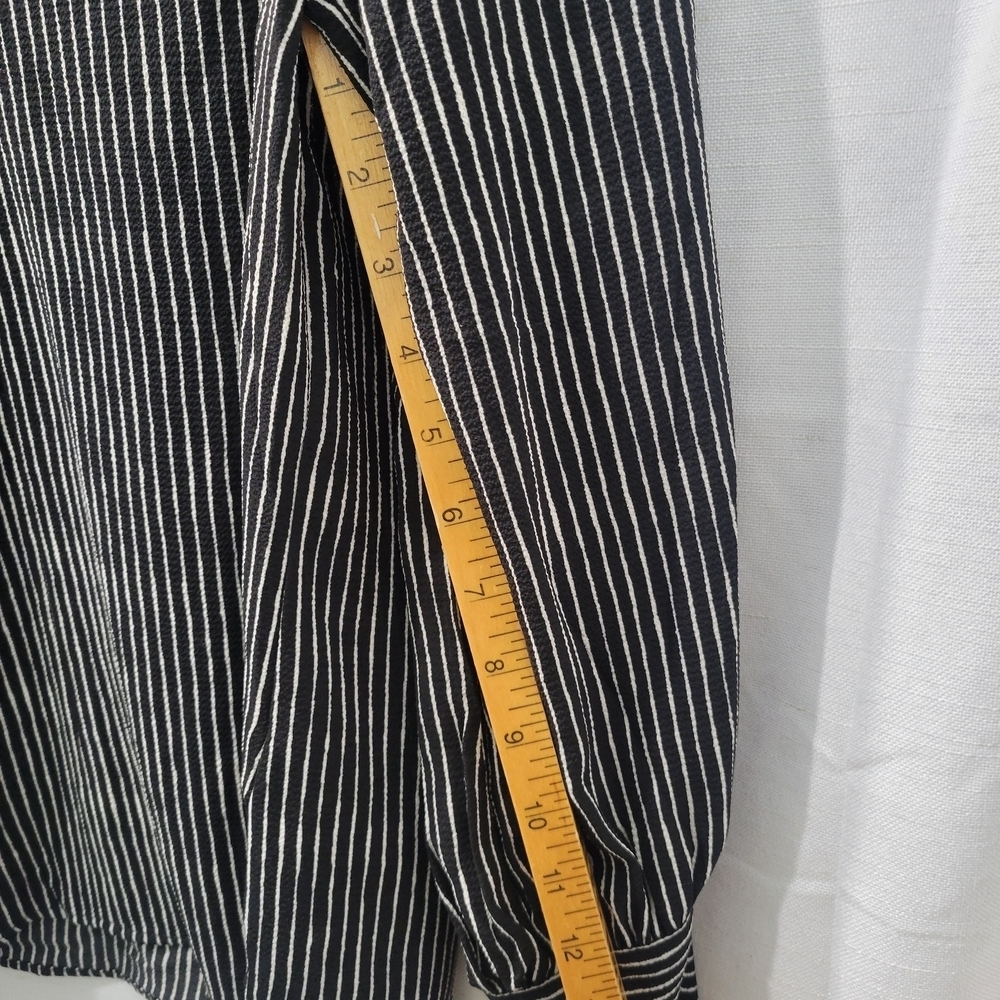 Adriana Papell Printed Crepe Black and White Striped Long Sleeve Blouse Size L - Picture 10 of 14